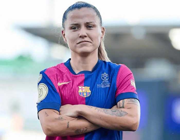 巴萨女足皮娜71分钟1球，效率仅次于凯恩